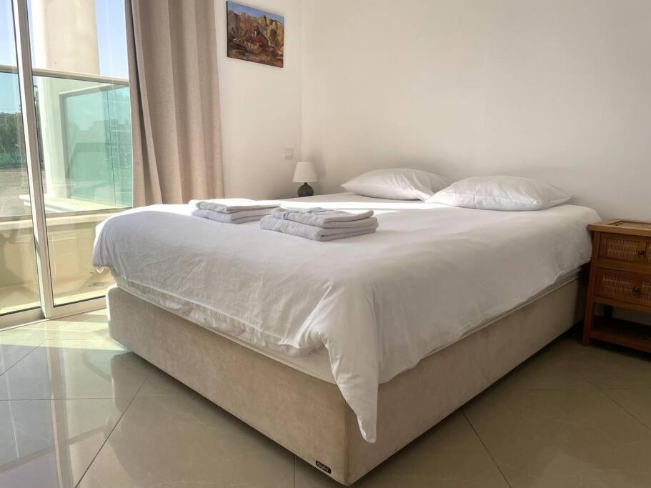 Sunny 3Br Apartment Golf Residence Eilat Eksteriør bilde